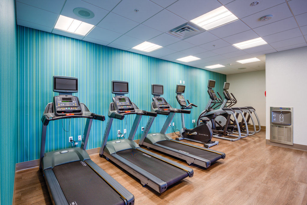 Holiday Inn Express & Suite Milroy - Reedsville Екстер'єр фото